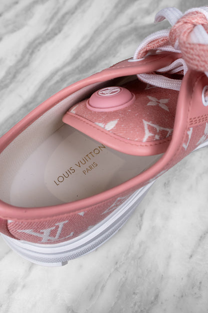 Louis Vuitton Pink Denim Monogram Squad Sneakers