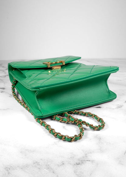 Chanel Green Patent Leather Diamond Quilted Flap Bag With Gold Hardware