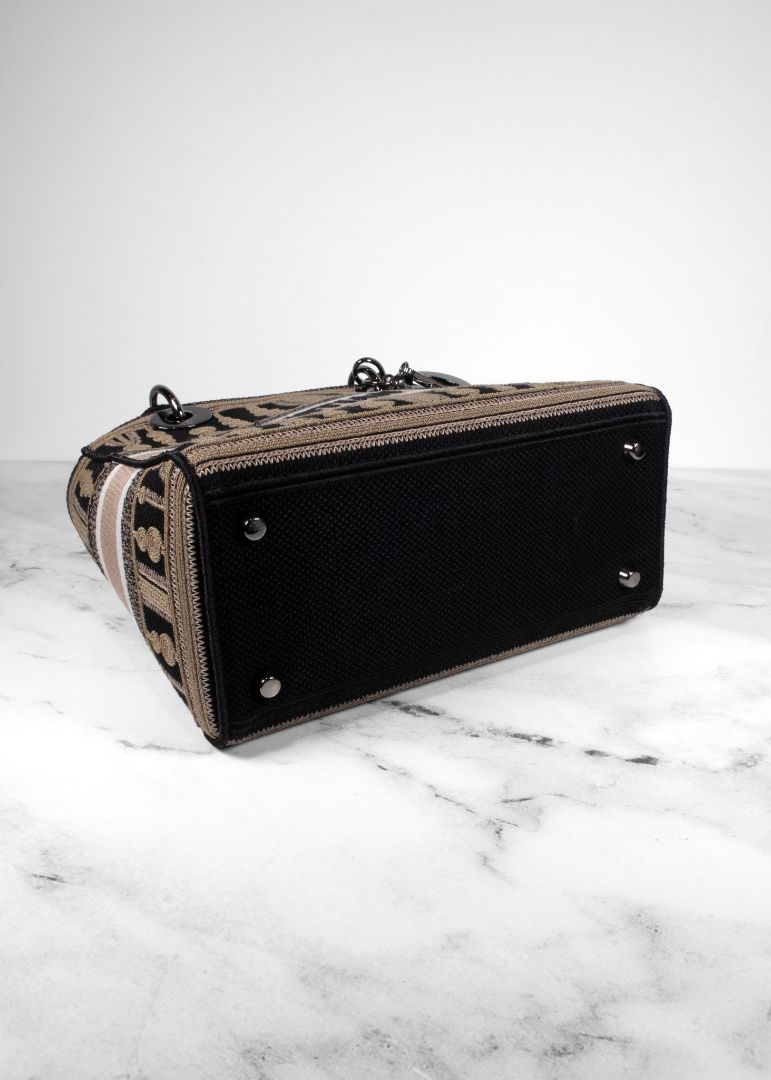 Dior Black/beige Embroidered Canvas Bag With Strap
