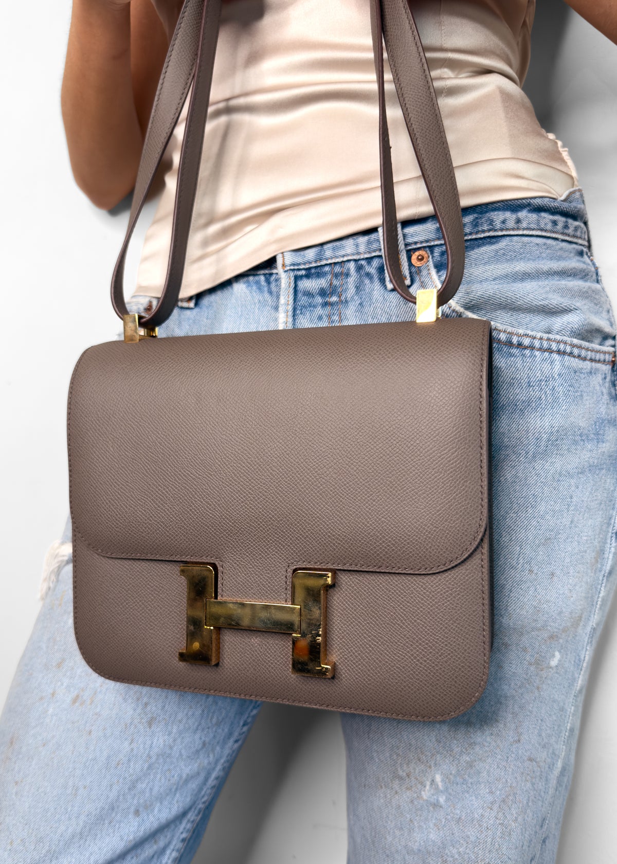 Hermès éToupe Epsom Leather Constance 24 Bag With Gold Hardware