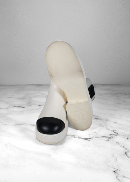 Chanel Leather Colorblock Pattern Chelsea Boots