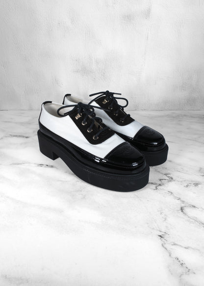 Chanel Black White Oxford Loafers CC Platform Shoes