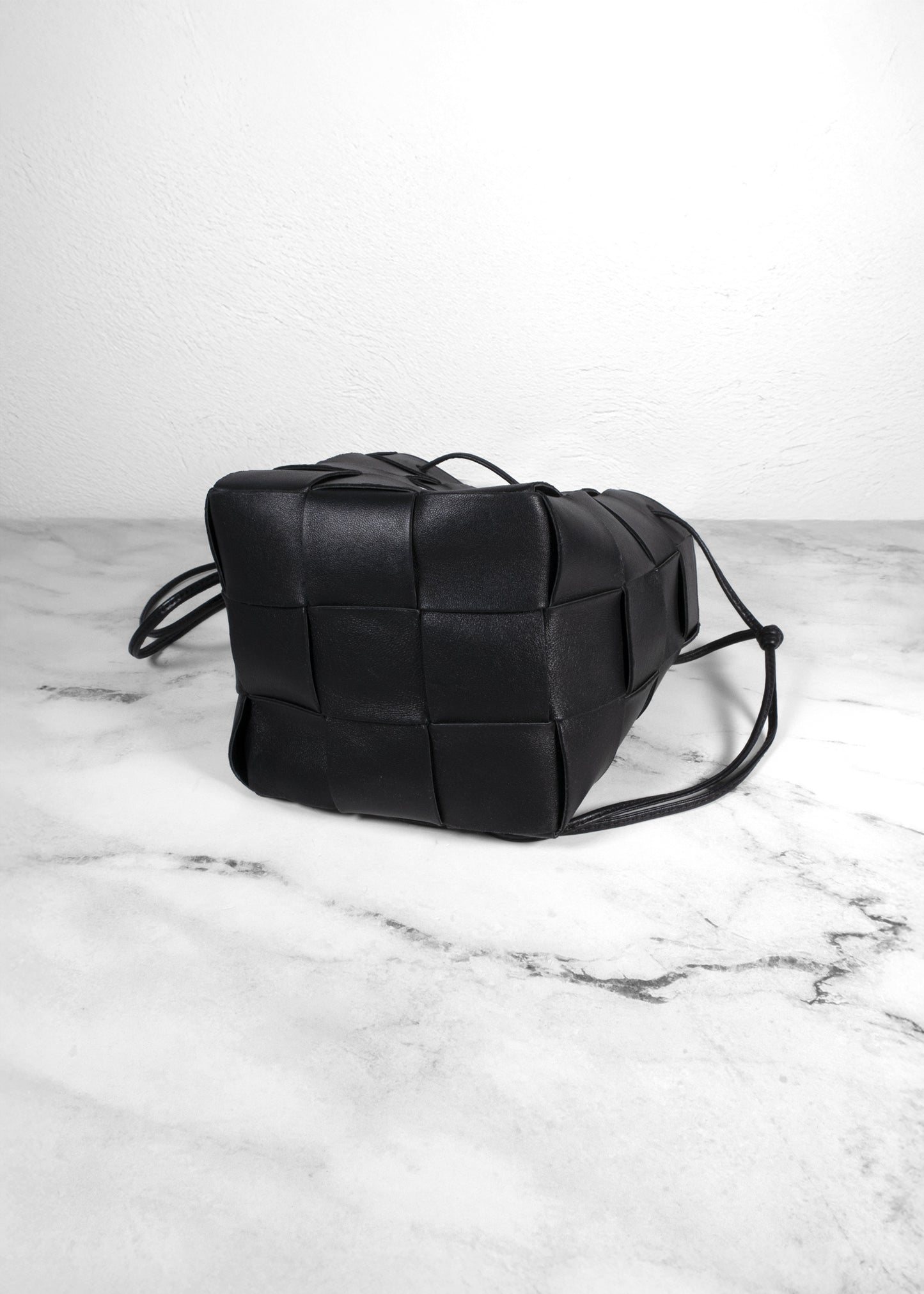 Bottega Veneta Nappa Maxi Intrecciato Cassette Black Bucket Bag