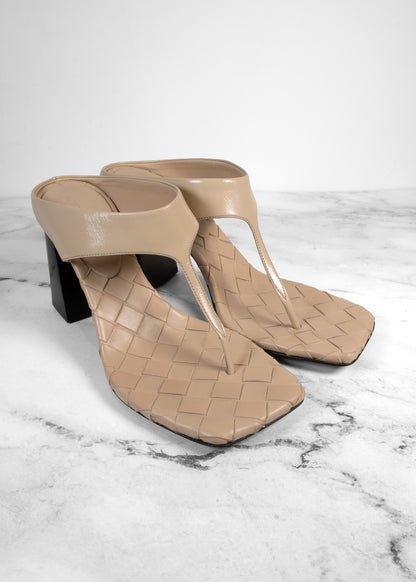 Bottega Veneta Marella Intrecciato Leather Thong Sandals