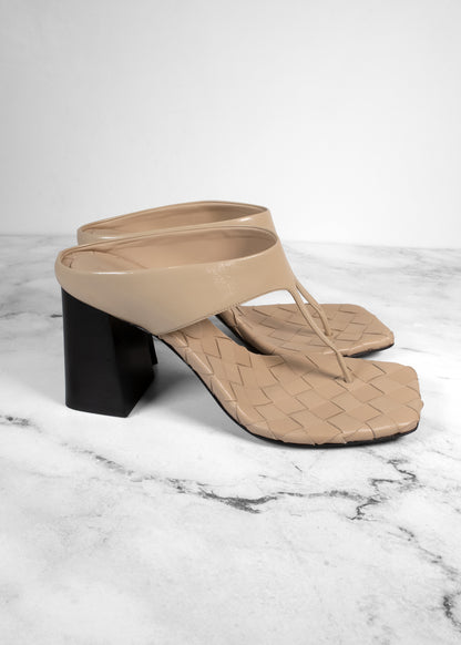 Bottega Veneta Marella Intrecciato Leather Thong Sandals