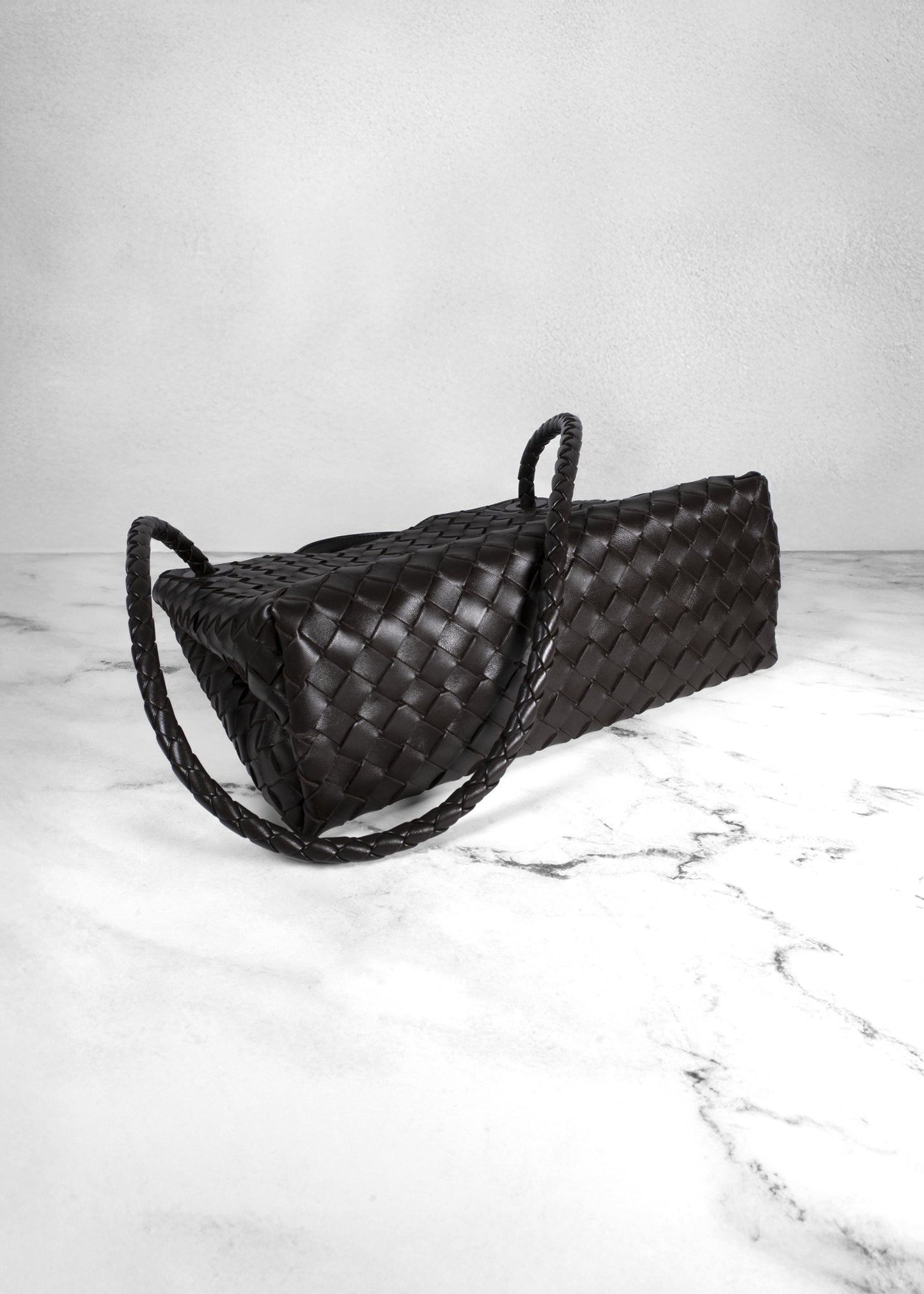 Bottega Veneta Andiamo Medium Woven Tote