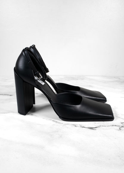 Alaïa Black Leather D'orsay Square Toe Pumps