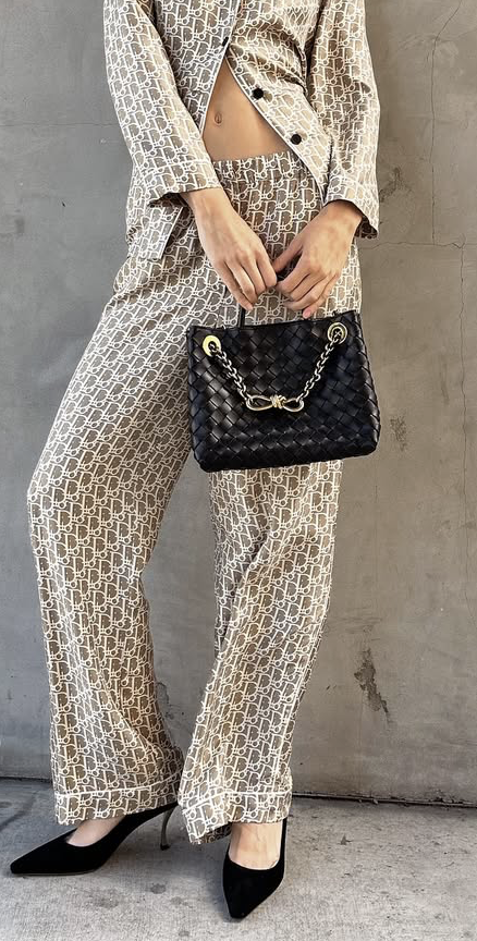 Bottega Veneta Black Andiamo Bag With Gold Chain